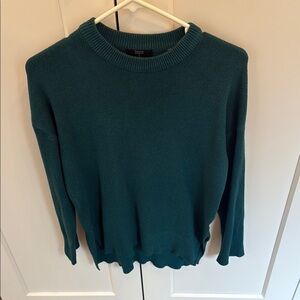 Tahari Blue Crewneck Sweater Soft Knit Ribbed